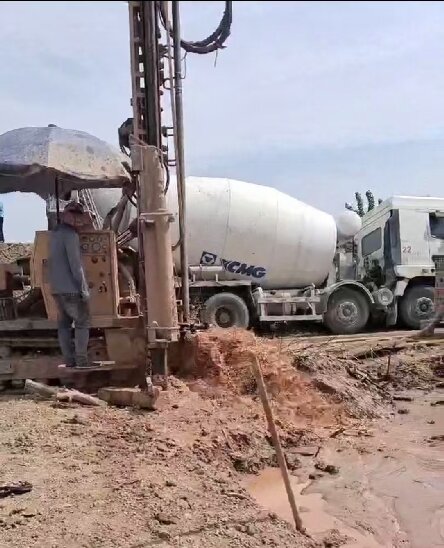 黄石港区岩石井施工